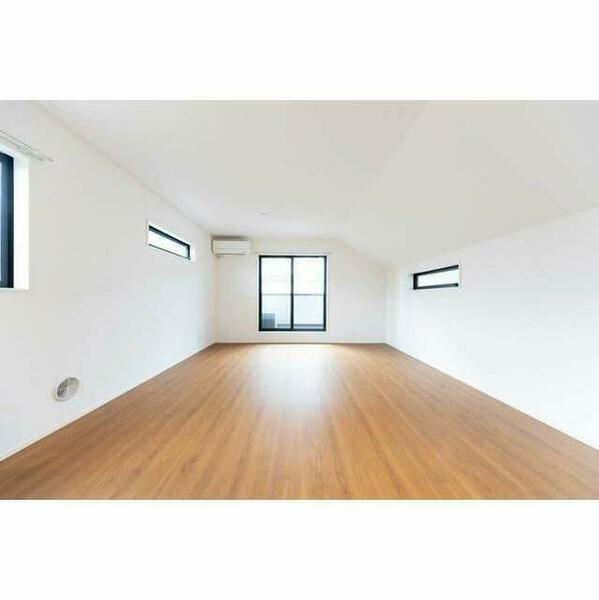 detached 東京都八王子市子安町２丁目

地図を見る