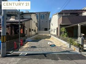 大阪府寝屋川市初町