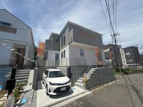 神奈川県伊勢原市八幡台１丁目