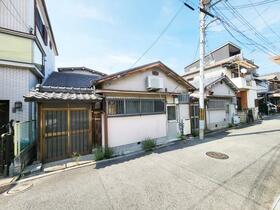 大阪府八尾市久宝寺2丁目