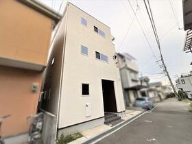 大阪府池田市住吉１丁目