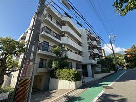 インペリアル池田城山町