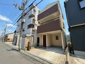大阪府大東市三箇2丁目