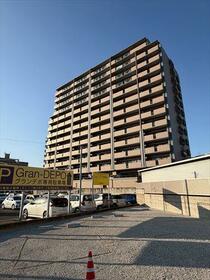 グリーンヒル福間駅前