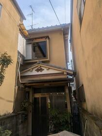 京都府京都市上京区下長者町通七本松西入鳳瑞町