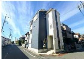 大阪府摂津市鳥飼本町１丁目