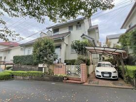 東京都町田市三輪緑山３丁目