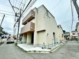 東京都八王子市中野上町１丁目