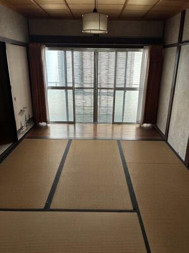 detached 滋賀県彦根市西葛籠町