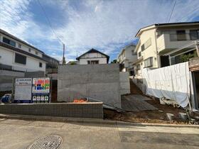 神奈川県横浜市旭区中沢３丁目