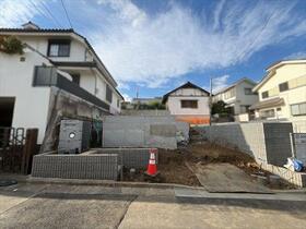 神奈川県横浜市旭区中沢３丁目