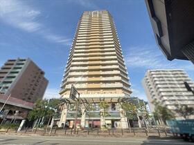 ザ・宝塚タワー