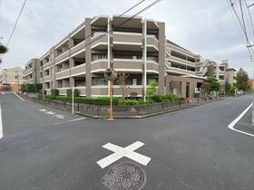 Ｄ‘グランセ駒沢大学