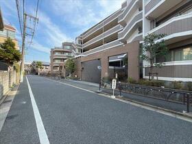 Ｄ‘グランセ駒沢大学