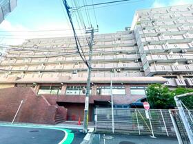 モンテベルデ横浜