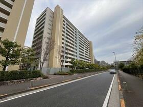 ザ・リバープレイスガーデンコート