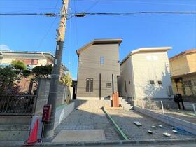 神奈川県横須賀市湘南鷹取１丁目