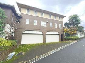 東京都町田市つくし野２丁目