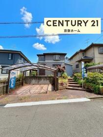 奈良県奈良市左京３丁目