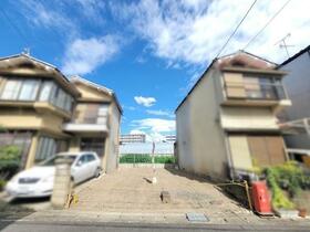 京都府京都市右京区嵯峨広沢南下馬野町