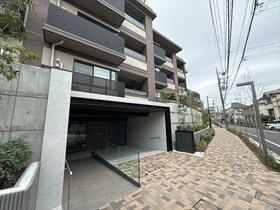 アトラスシティ千歳烏山グランスイート風ノ棟