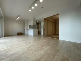 ザ・登戸ヒルズフォレストコート