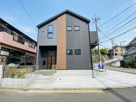 神奈川県座間市入谷東４丁目