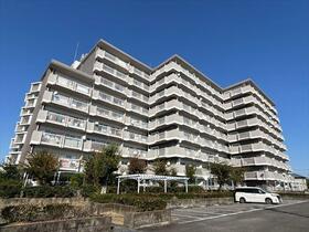 コーポシェイーネ