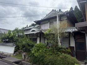 兵庫県丹波篠山市油井