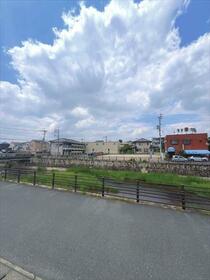 福岡県福岡市早良区小田部２丁目