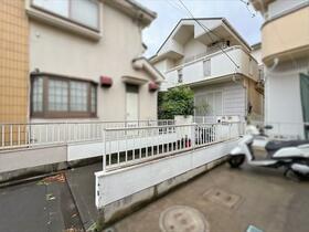 東京都西東京市芝久保町３丁目