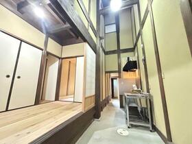 京都府京都市中京区聚楽廻松下町