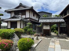滋賀県彦根市甘呂町