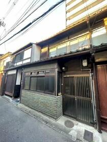 京都府京都市中京区六角通油小路西入越後町