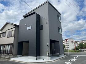 大阪府高槻市唐崎西１丁目