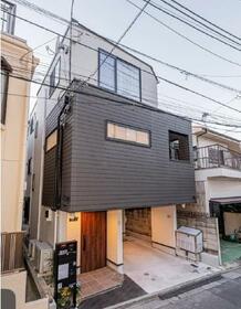 東京都北区上中里２丁目