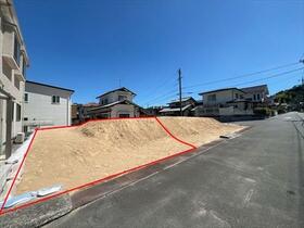 広島県広島市佐伯区城山２丁目
