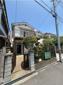 大阪府堺市西区浜寺諏訪森町東１丁