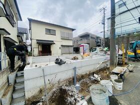 神奈川県綾瀬市寺尾釜田２丁目