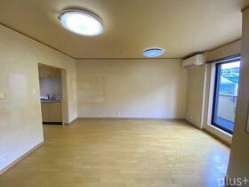 京都府京都市右京区山ノ内荒木町