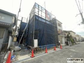 滋賀県野洲市栄