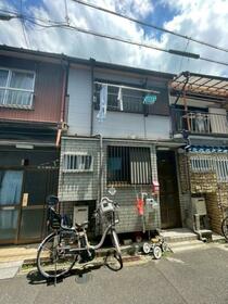 大阪府東大阪市六万寺町２丁目