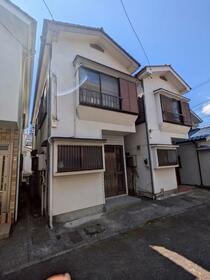 神奈川県横浜市金沢区富岡東１丁目