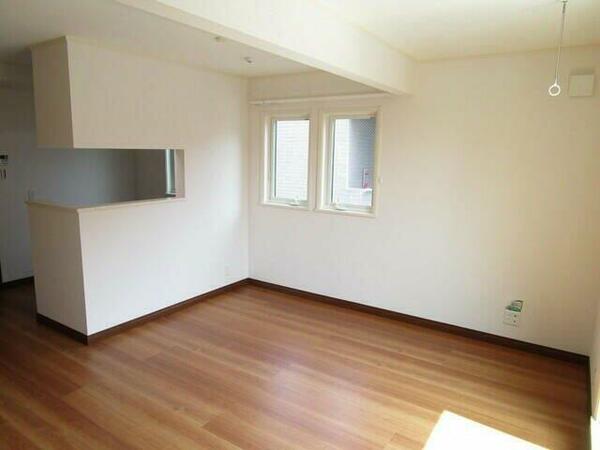 detached 東京都品川区上大崎１丁目

地図を見る