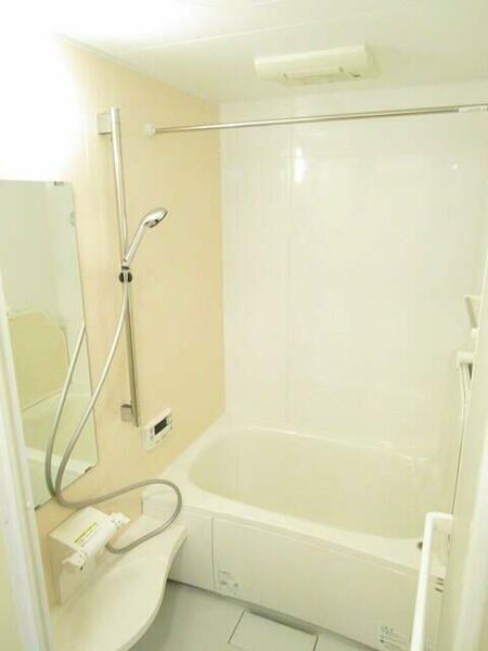 detached 東京都品川区上大崎１丁目

地図を見る