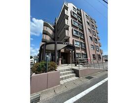 刈谷アイリス