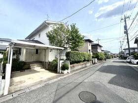 埼玉県鴻巣市ひばり野2丁目