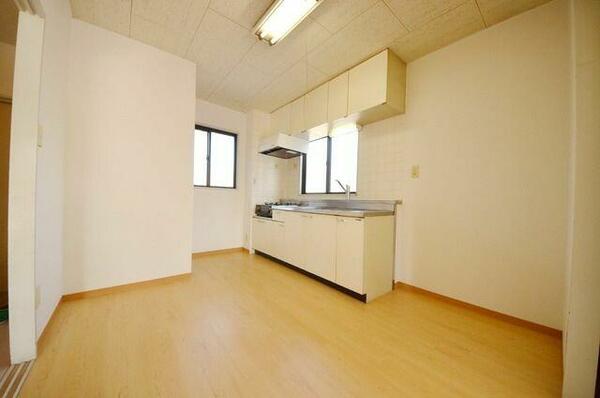 apartment 埼玉県上尾市五番町
地図を見る