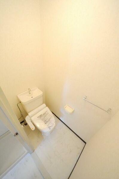 apartment 埼玉県上尾市五番町
地図を見る