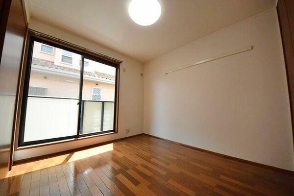 apartment 埼玉県入間郡毛呂山町前久保南１丁目
地図を見る